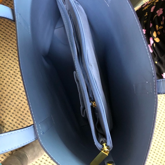 Joy and Iman leather totes. - Picture 4 of 7